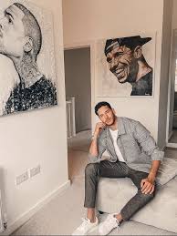 He always answered the phone and text messages and i honestly couldn't have chosen a better realator. Inside Scott Thomas Bachelor Pad Home With Incredible Garden And Walk In Wardrobe Ok Magazine