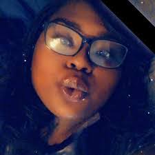 Taylor Ely's Instagram, Twitter & Facebook