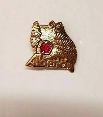 Alberta Horned Owl Red Stone Gold Lapel Hat Pin 359 Stone Gold Red Stone Hat Pins