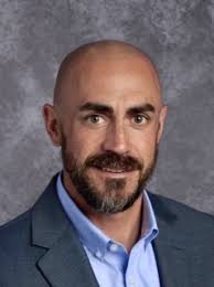 Frederick Souza's Instagram, Twitter & Facebook