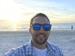 Marc Britton, 3 White Pine Rd, Saddle River, NJ 07458, US