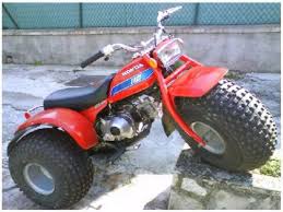 Honda 110 Atc This One We Had In Red And Blue Mine Was Red Honda Classic Honda Motorcycles Drift Trike