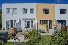 Wer wirklich nicht vor die tür will, der besucht die osteria direkt im haus. Haus Wachberger Nr 21 22 Deutsch