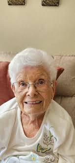 Happy 68th birthday to Joan Benoit Samuelson, a running legend