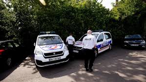 Une mère de famille de 43 ans circule au volant de sa petite voiture, une antique clio rouge. Toute L Actu Liee Au Sujet Faits Divers Valenciennes L Aisne Nouvelle