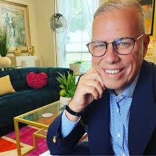 Leyda Lozada's Instagram, Twitter & Facebook