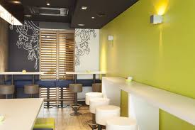 Odwiedzający miasto mają stąd świetny dostęp do wszystkich lokalnych atrakcji. Hotel Ibis Budget Cotentin Tourisme