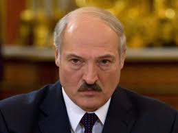 Proto se neustále pokoušejí vyvolat barevné revoluce a nedaří se jim to i proto, že jsou nepřesvědčivé. Lukashenko Says His Actions To Land Ryanair Plane Were Totally Legitimate