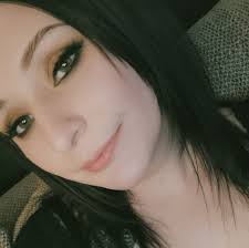 Humans of Tumblr added a new photo.