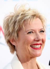 The two tone combine with the round bob shape creates an effect of volume. Short Hairstyles For Older Women With Fine Thin Hair Stylendesigns