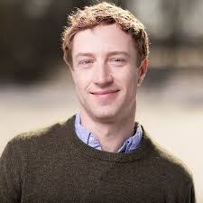 Tonja Fox's Instagram, Twitter & Facebook