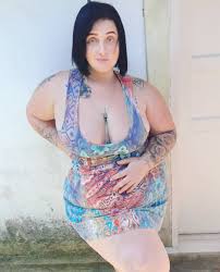 Ana Paula De Oliveira - Free pics, galleries & more at Babepedia