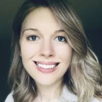 Sarah Rustad's Instagram, Twitter & Facebook