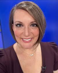 Katie Collett's Instagram, Twitter & Facebook