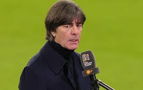 Joachim löw ist der trainer der deutschen nationalmannschaft. Jogi Low Nach 0 6 In Spanien Riesig Enttauscht Und Sauer Reviersport
