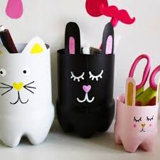 Que Faire Avec Des Bouteilles En Plastique 54 Super Idees De Reyclage Bouteille Plastique Craft Art De Bouteille En Plastique