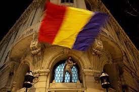 Incendiul a afectat si vecinii video; Stegarul Dac Samuraiul Dac Startseite Facebook