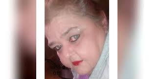 Carlotta Huff's Instagram, Twitter & Facebook