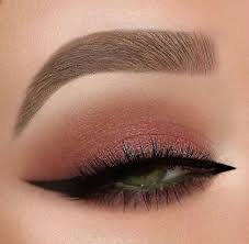 Yagmur Adli Kullanicinin Make Up Panosundaki Pin Makyaj Makyaj Ipuclari Gozler