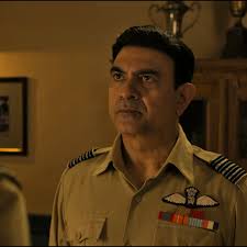 Manish Chaudhari (Actor) added...