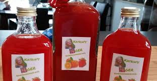 Liebeselixier Erdbeerlikor Fruchtlikor Rezept Erdbeerlikor Thermomix Rezepte Getranke