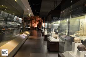 This gallery traces the origin of the early community in malaysia, particularly through the paleolithic stone tools (200,000 years ago). Malaysia National Museum Kuala Lumpur Malaysia