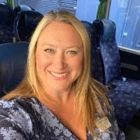 Melanie Shrader's Instagram, Twitter & Facebook