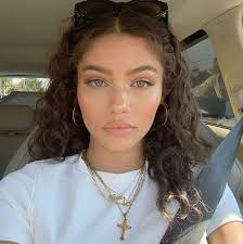 𝐅𝐀𝐂𝐄𝐂𝐋𝐀𝐈𝐌𝐒