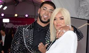 A month after reports that anuel aa and karol g ended their engagement, the singers have confirmed the split.on tuesday april 20th the latin trap pioneer jumped on instagram live and explained in. Anuel Aa Y Karol G Ponen Fin A Su Relacion
