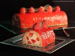 Buche De Noel Fraises Et Champagne Recette Buche De Noel Recette Recettes De Cuisine