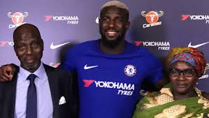 What nationality is antonio rudiger? Antonio Rudiger Parents 65axgxmo0rstom The Latest Tweets From Antonio Rudiger Toniruediger Introgasi