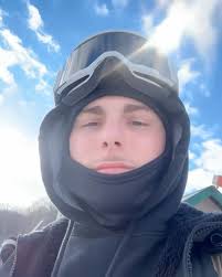 Merry Christmas, god bless everyone that sees this post. Bless everyone i  love, my teams and their families. 2025 is just about to start and we have  huge plans coming TAP IN dm me “sales”