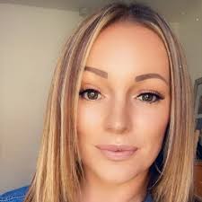 Kathryn Dobson (@KathrynDobson8)