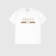 oversize t shirt with gucci logo