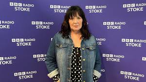 Alzheimer's diagnosis 'my biggest fear', says Coleen Nolan - BBC News