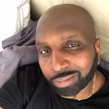 Dwight Ingram (@HummerH2on26S)