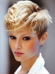 C'est le moment de vous décider en découvrant les 170 coupes de cheveux courtes qui respirent la tendance en 2021 ! Coupe Courte Tendance 2016 En 47 Idees Inspirantes A Vous Faire Partager