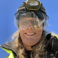 Paul Neuroth's Instagram, Twitter & Facebook