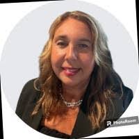 Michelle Rudolph's Instagram, Twitter & Facebook