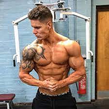 Gefallt 504 Mal 9 Kommentare Luke Hayes Lukehayesfitness Auf Instagram Back To Being Seriously Shredded I Even Luke Hayes Luke Shoulder To Waist Ratio