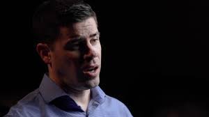 Karl Merritt's Instagram, Twitter & Facebook