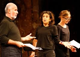 Artiste directrice artistique, metteur en scène, auteur et comédienne de la mezcla active depuis 2014, la mezcla est une compagnie théâtrale fondée en association loi 1901. Peter Brook Le Theatre En Question