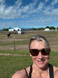 Transferring marathon bib and hotel room in Duluth