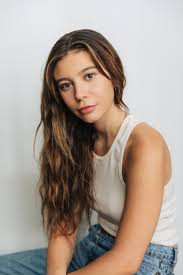 Genevieve Hannelius - Biography - IMDb