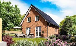 satteldach haus mit klinker fassade rot landhaus architektur einfamilienhaus bauen ideen schlusselfertiges massi einfamilienhaus town country haus hartl haus