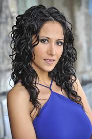 Biographie « danse avec la vie » aux éditions michel lafon / album en préparation / att.de presse. Bild Zu Fabienne Carat Plus Belle La Vie Bild Fabienne Carat Filmstarts De