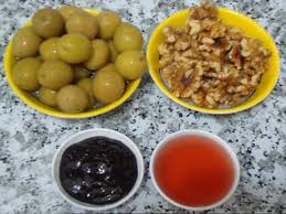 Image result for ‫رب انار زیتون پرورده ای‬‎