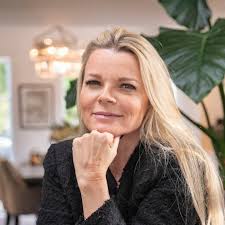 Katerina Pitzners søn er blevet soldat: Jeg kan ikke holde tårerne tilbage 