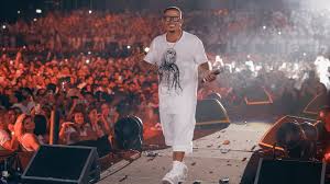 Image result for tbn:ThJbLJ9iWaHS_M::www.amrdiab.net/wallpapers/AmrDiab_Net_Kammel%2520(6).jpg