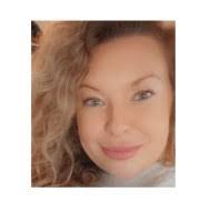 Kristin Redden's Instagram, Twitter & Facebook